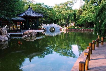 u=945309108,1732485242&fm=23&gp=0