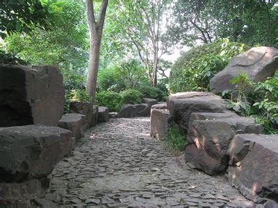 u=3765022930,1474845087&fm=23&gp=0